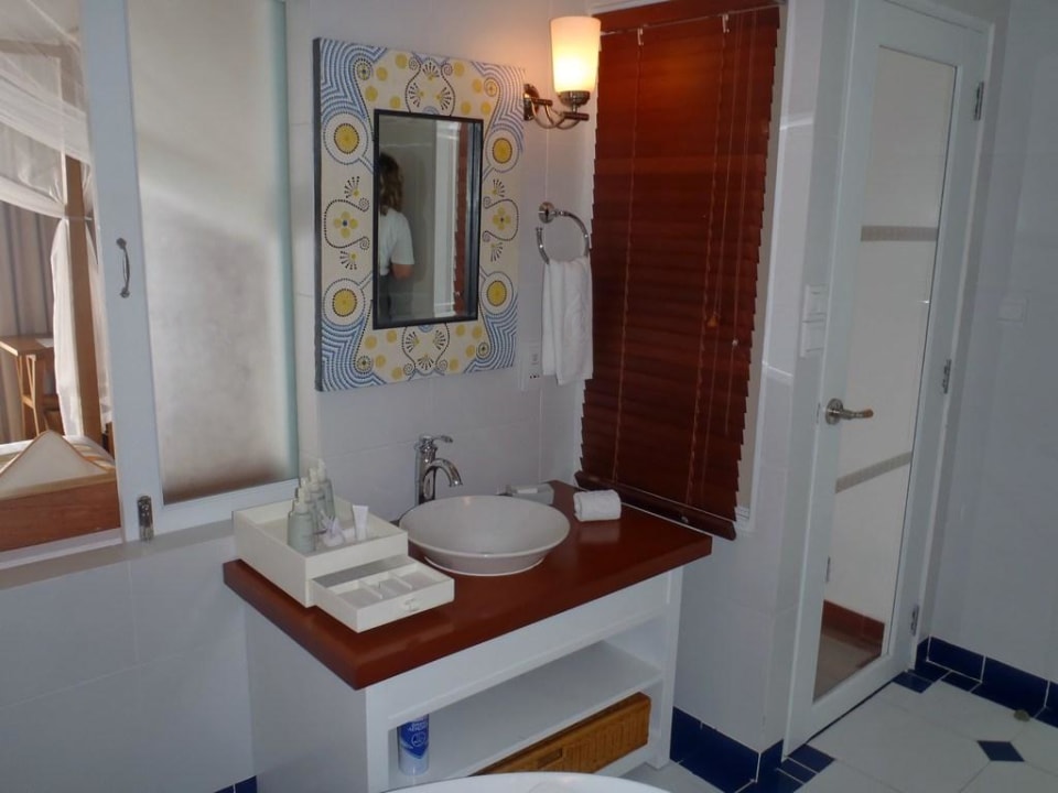 Bad Machchafushi Island Resort & Spa Maldives, The Centara Collection