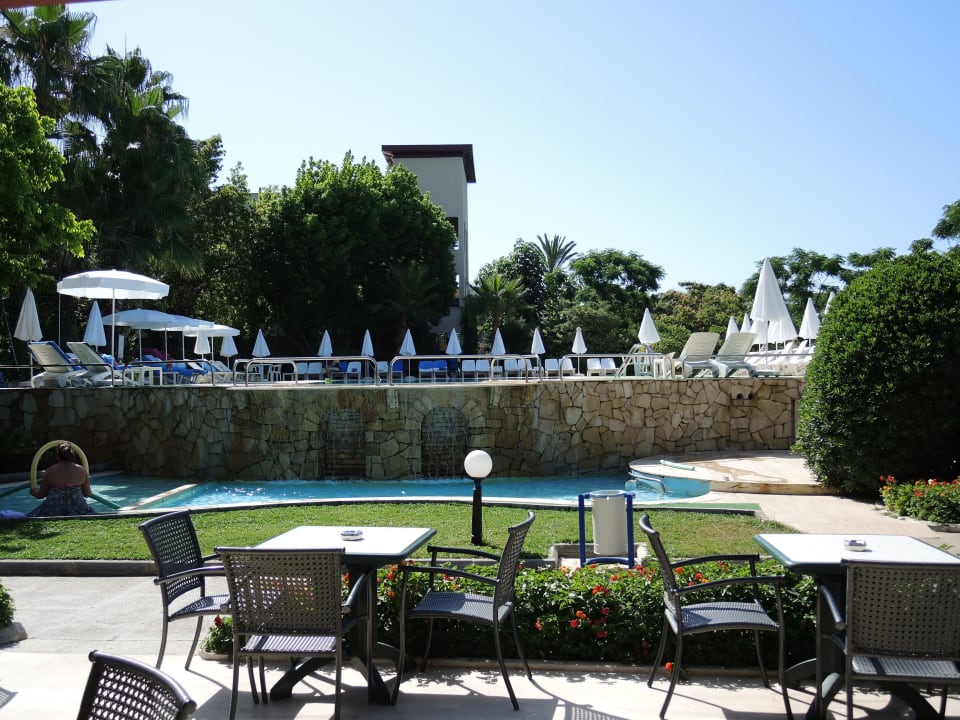 Aktionspool von der Cafeteria aus Labranda Alantur Resort