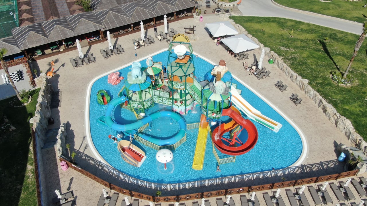 Pool Hotel Kalithea Horizon Royal