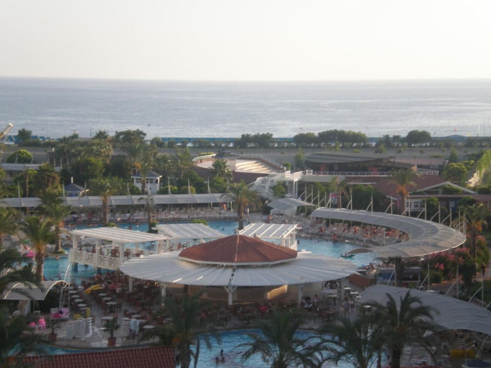 Poolbar Crystal Admiral Aqua Collection