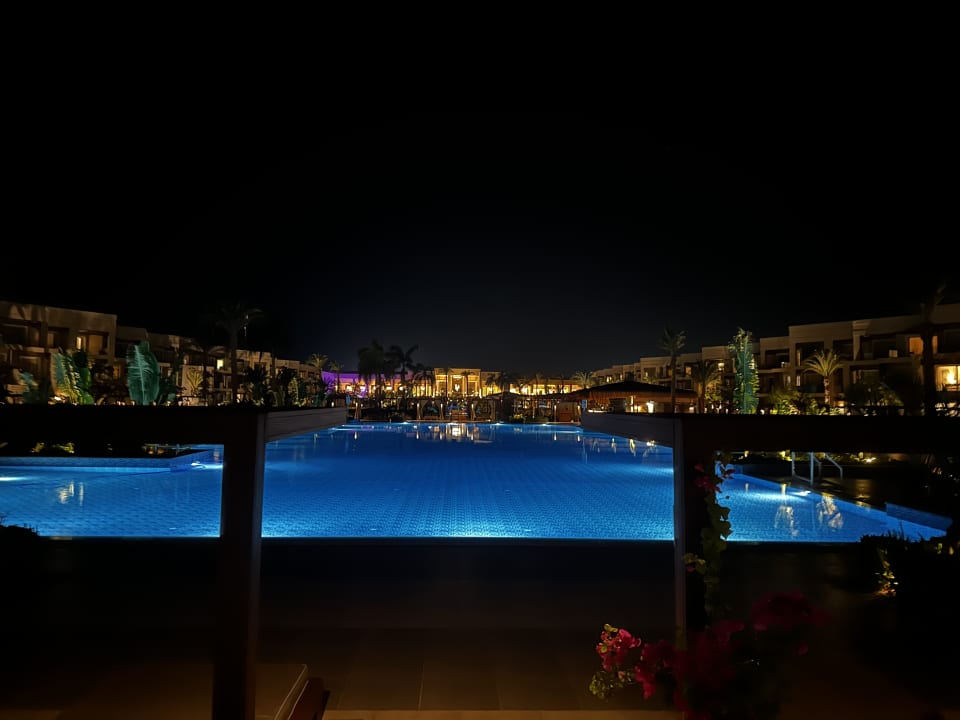 Pool Steigenberger Resort Ras Soma