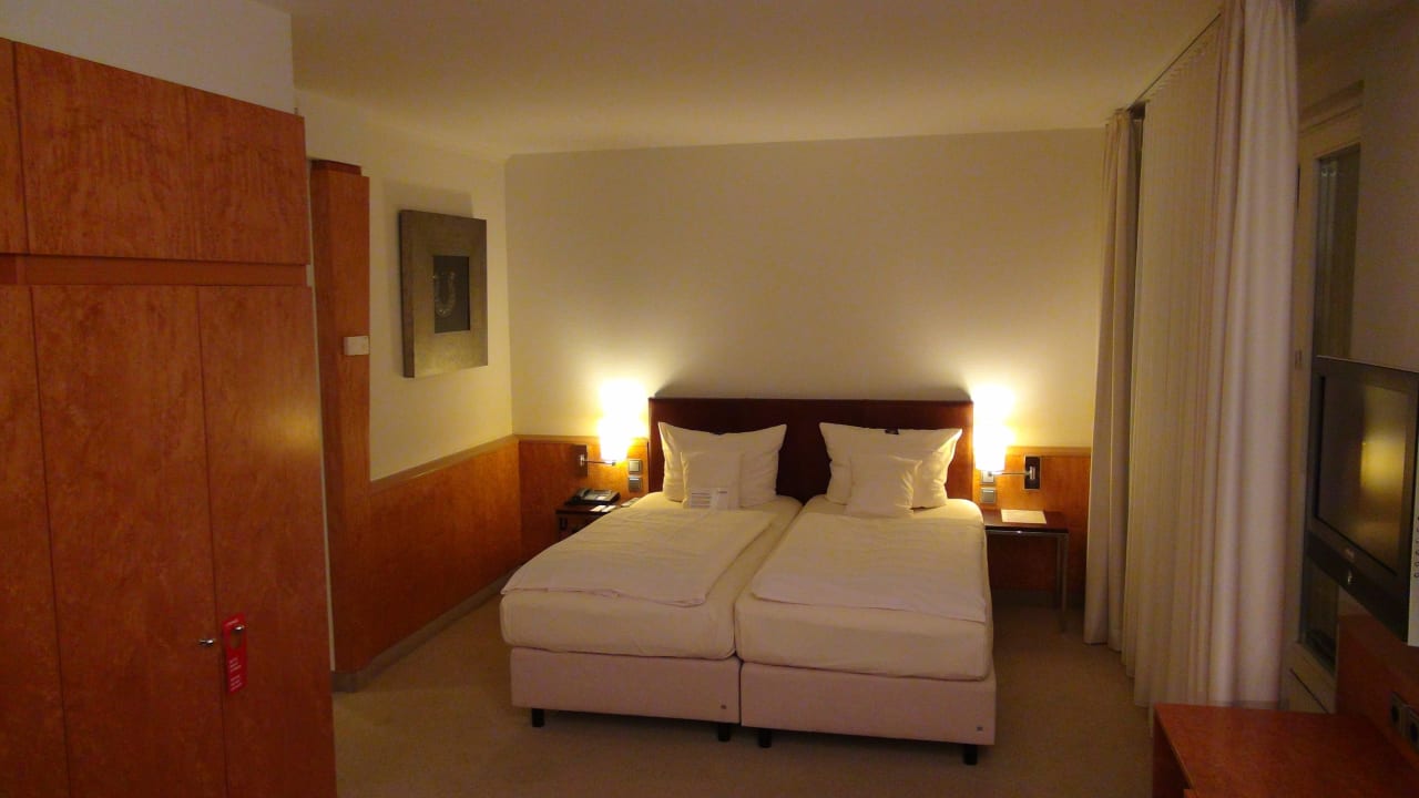 Zimmer im Lindner Hotel Airport Lindner Düsseldorf Airport, part of JdV by Hyatt