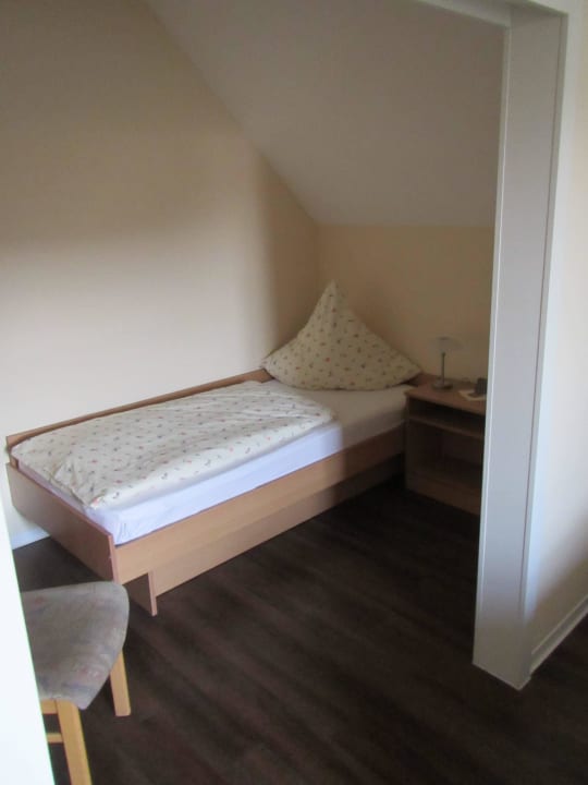 Einzelbett Hotel Folklorehof