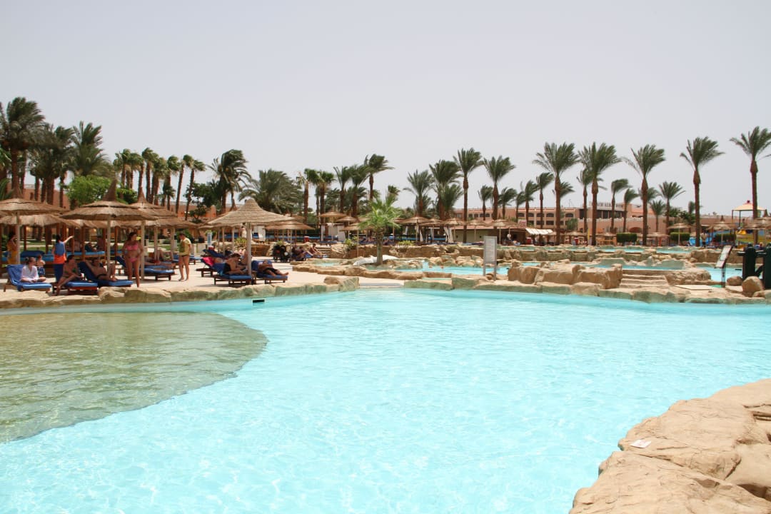 . Beach Albatros Resort