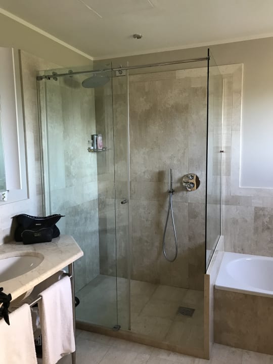 Zimmer Grande Baia Resort & Spa