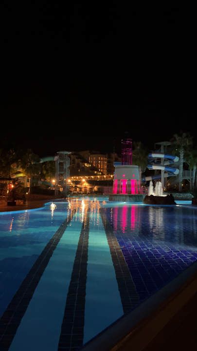 Außenansicht Kirman Belazur Resort & Spa