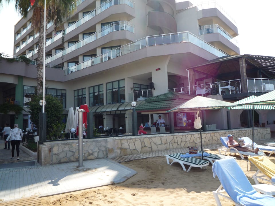 Strandbar Aska Hotel Just in Beach