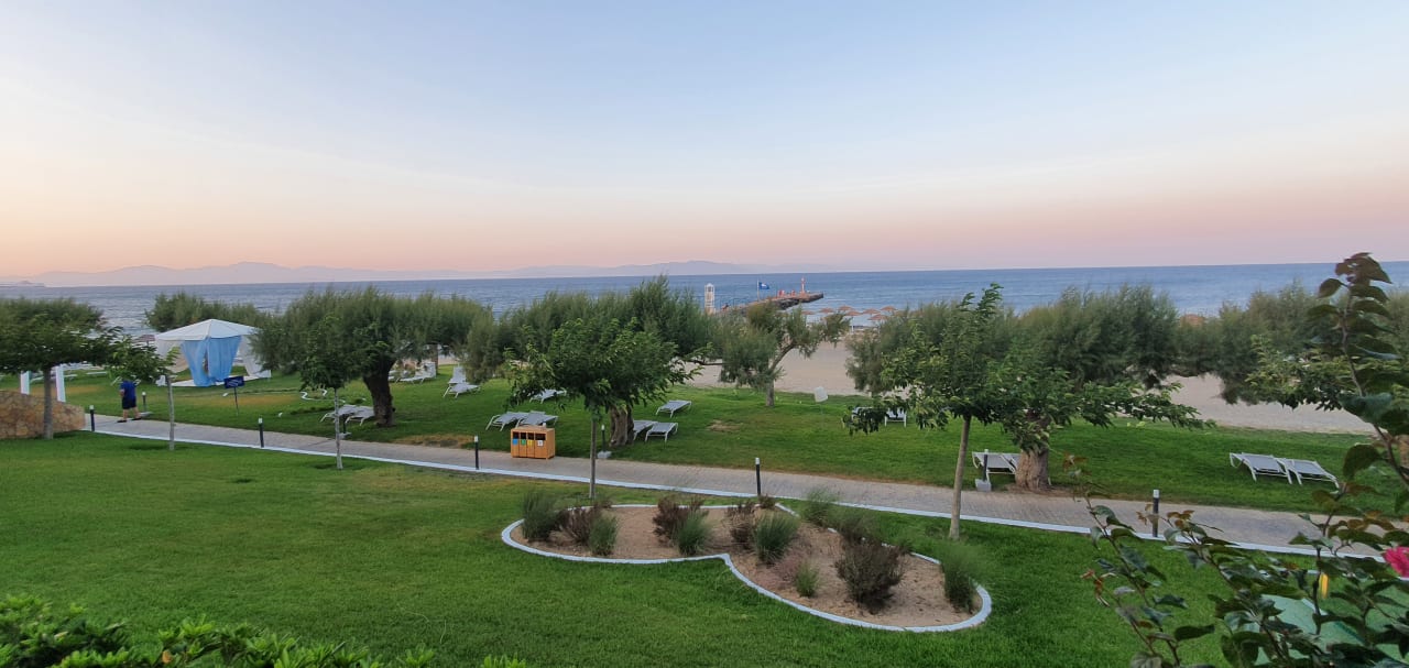 Gartenanlage TUI BLUE Oceanis Beach and Spa Resort