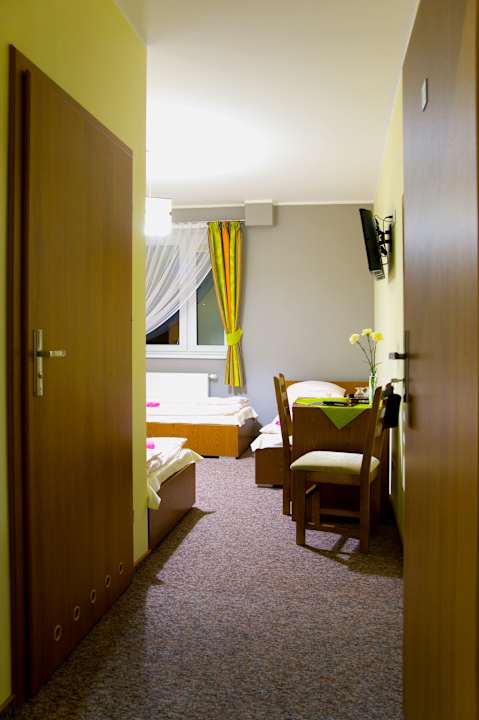 Zimmer Zajazd Groblanka