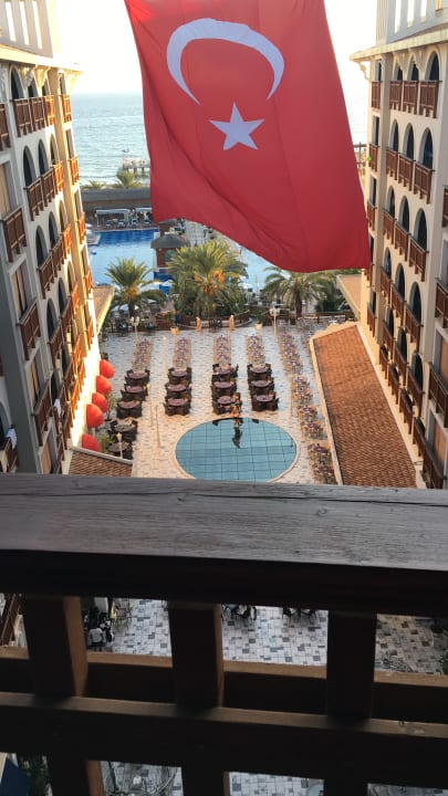 Außenansicht Quattro Beach Spa & Resort