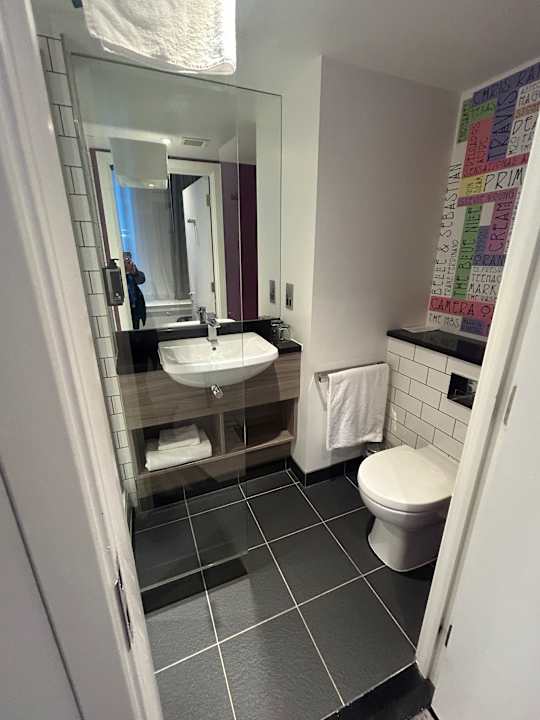 Zimmer ibis Styles Glasgow Centre West