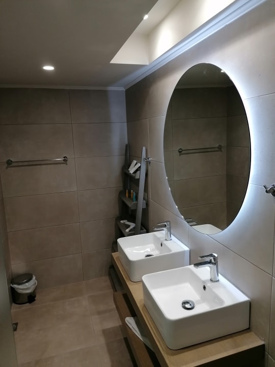 Zimmer Bio Suites Hotel