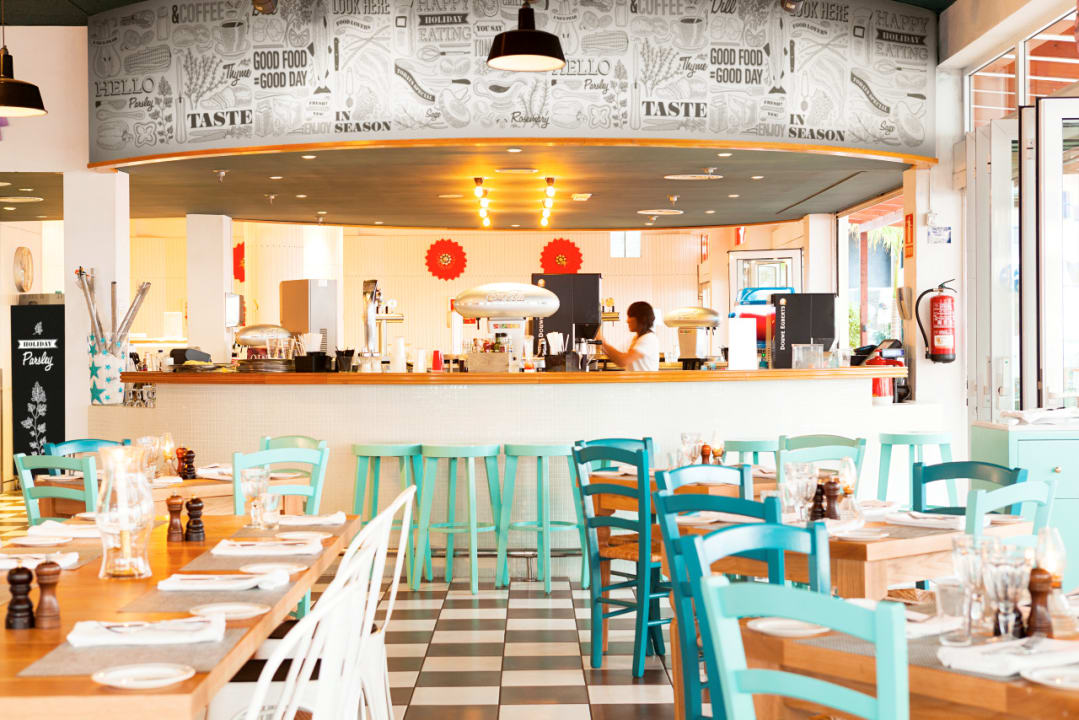 Gastro Sunwing Fanabé Beach