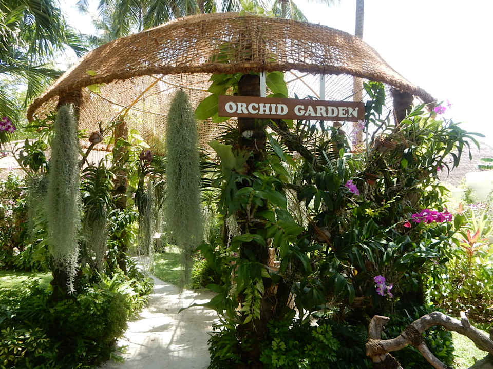 Außenansicht Sheraton Maldives Full Moon Resort & Spa