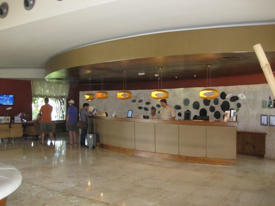  Rezeption Secrets Royal Beach Punta Cana - Adults only