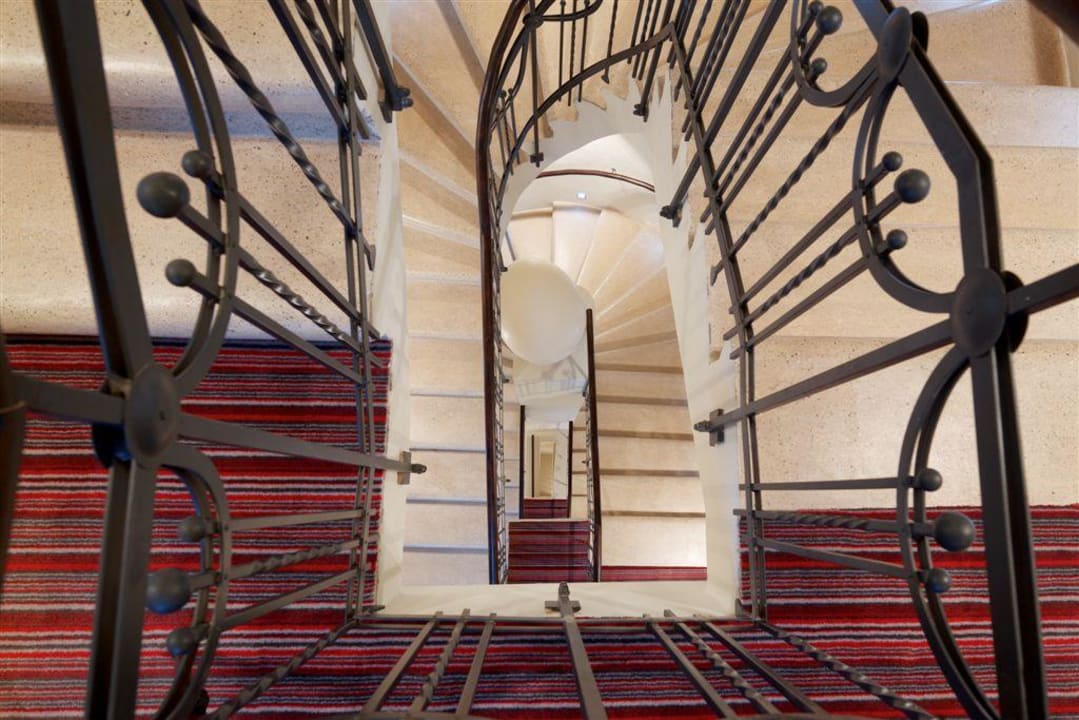 Steps Red & Blue Design Hotel Prague