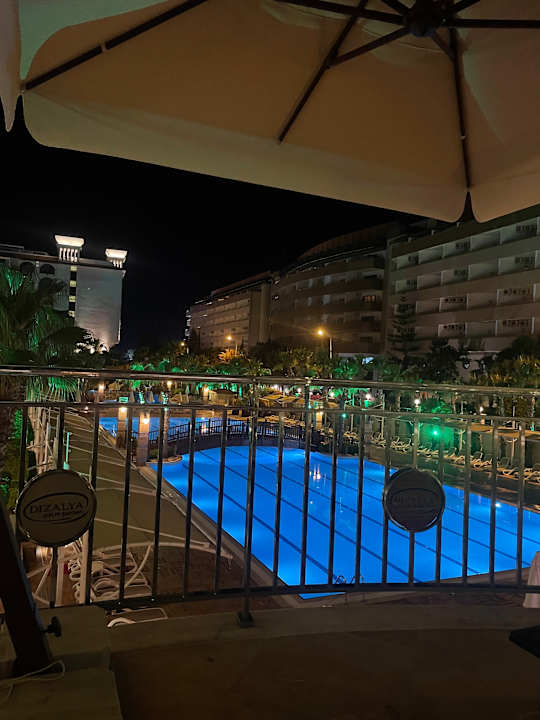 Außenansicht Dizalya Palm Garden