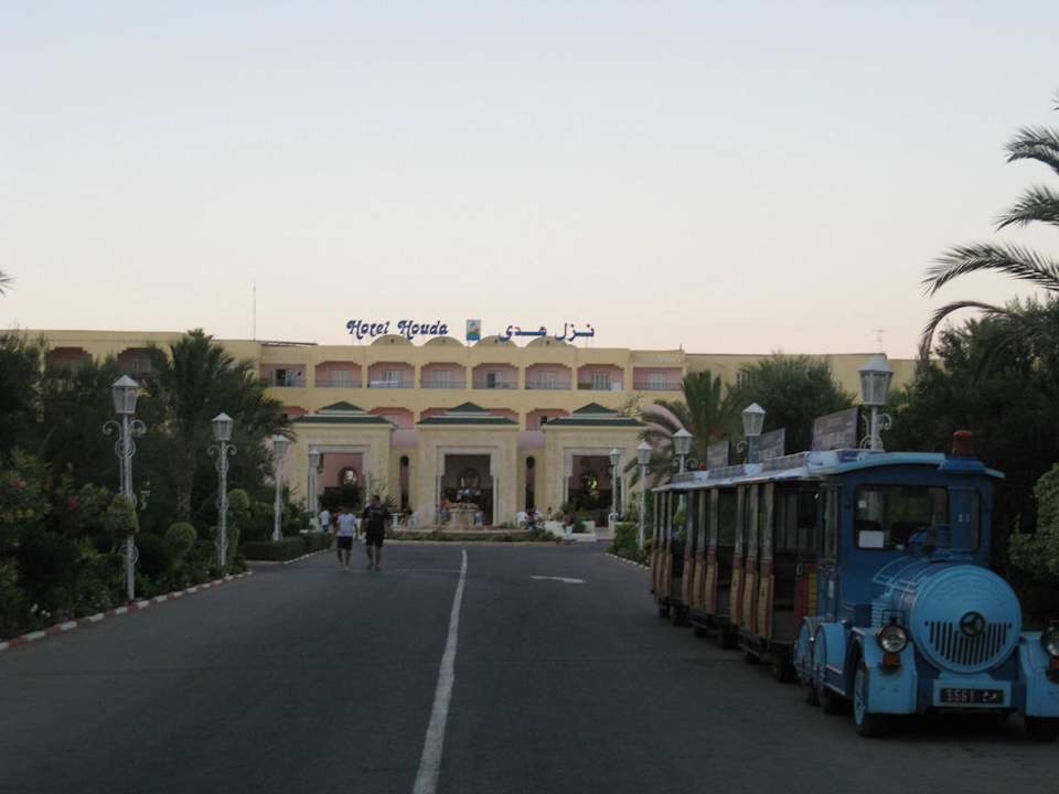 Hotel Vorderansicht Houda Golf & Beach Club