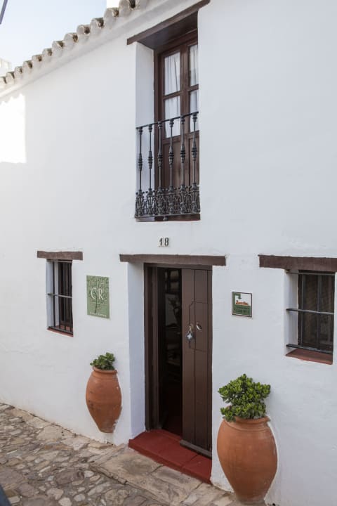 Außenansicht Casas Rurales Tugasa Castillo de Castellar