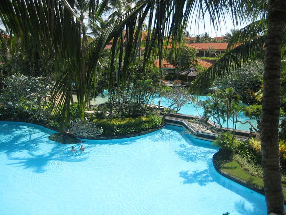 Pool The Laguna A Luxury Collection Resort & Spa