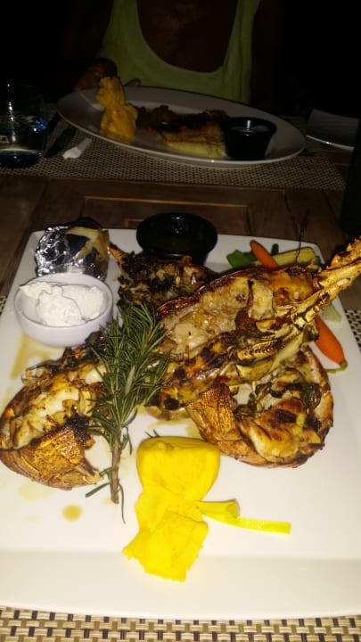 Gastro Miramar Al Aqah Beach Resort