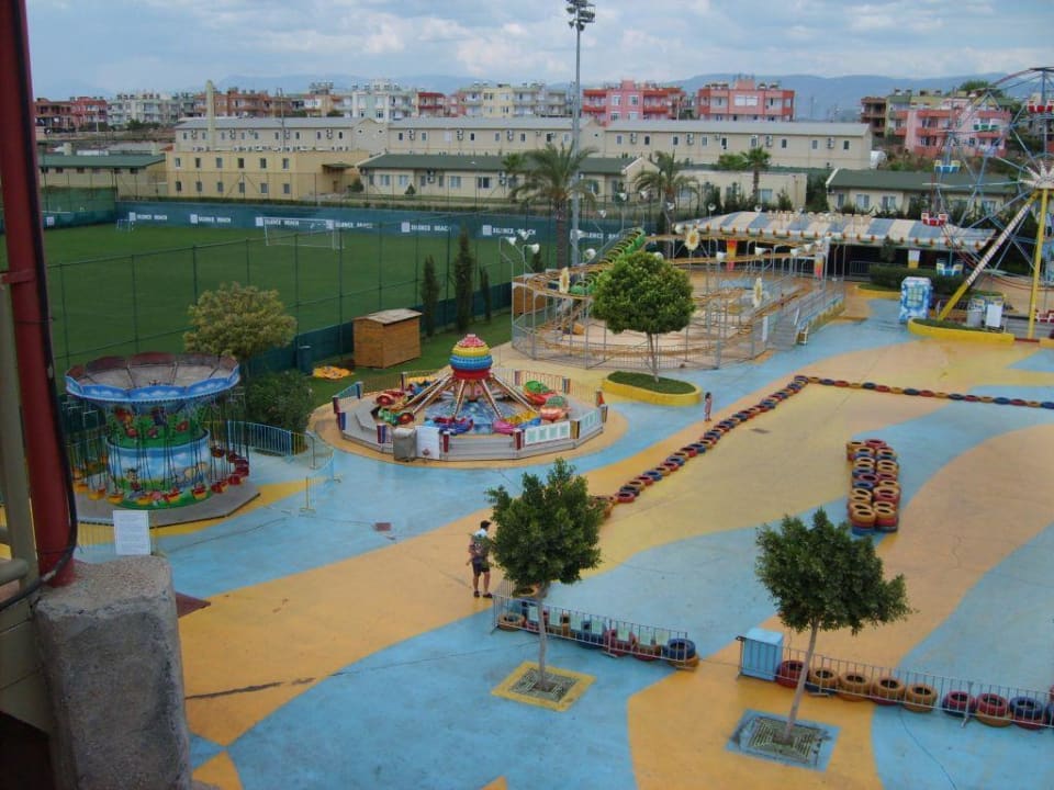 Lunapark Selectum Family Resort Side