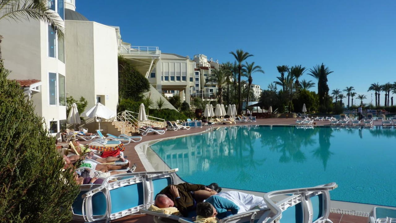 Ein Teil der Poolanlage PALOMA Perissia