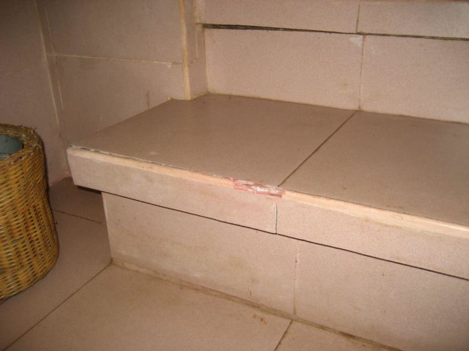 Frisch geputztes Bad Hotel Tjampuhan