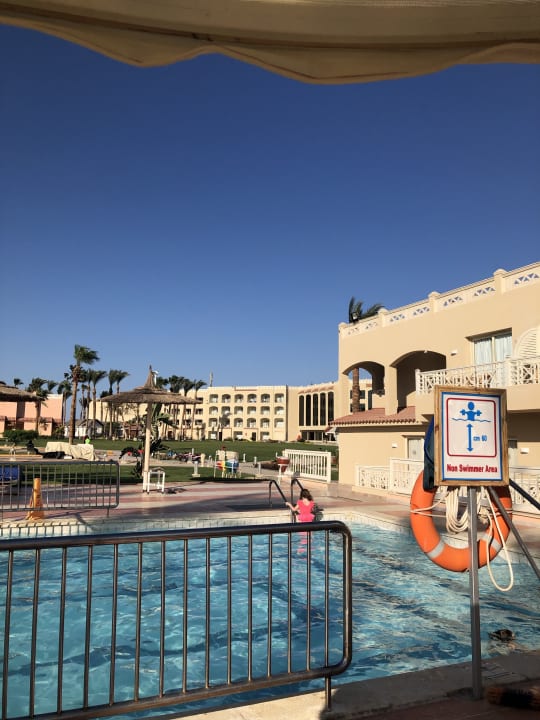 Pool Beach Albatros Resort