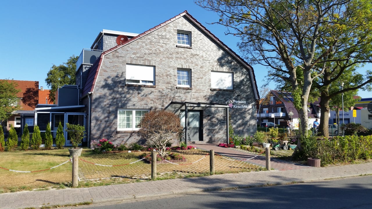 Außenansicht Pension Kirschblüte