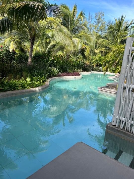 Pool Sunrise Attitude - Adults Only
