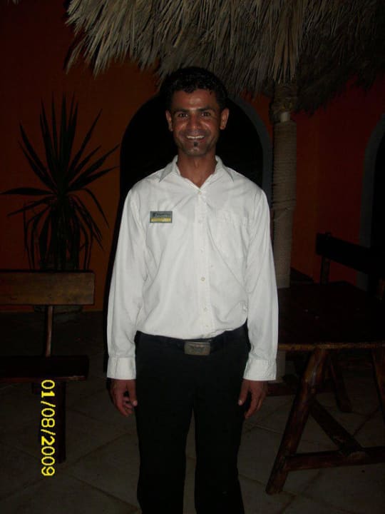 Kellner Slae, immer freundlich & hilfsbereit Djerba Sun Beach Hotel & Spa