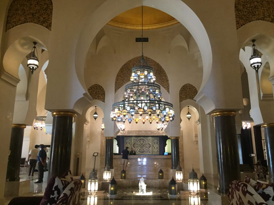 Lobby Miramar Al Aqah Beach Resort