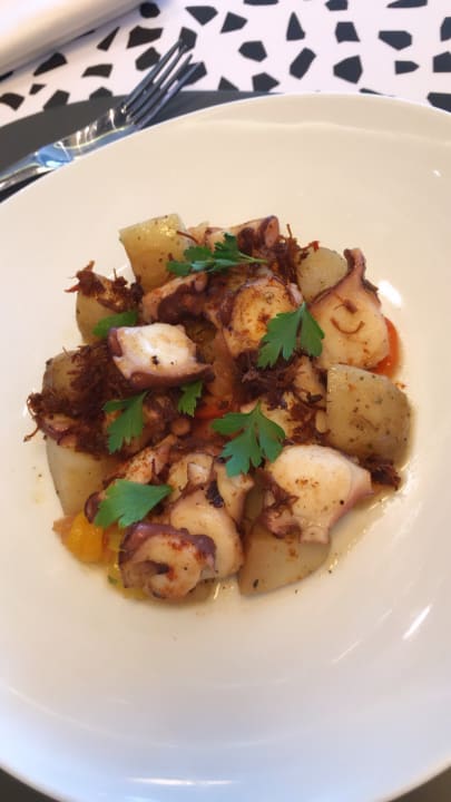 Gastro W Dubai - The Palm