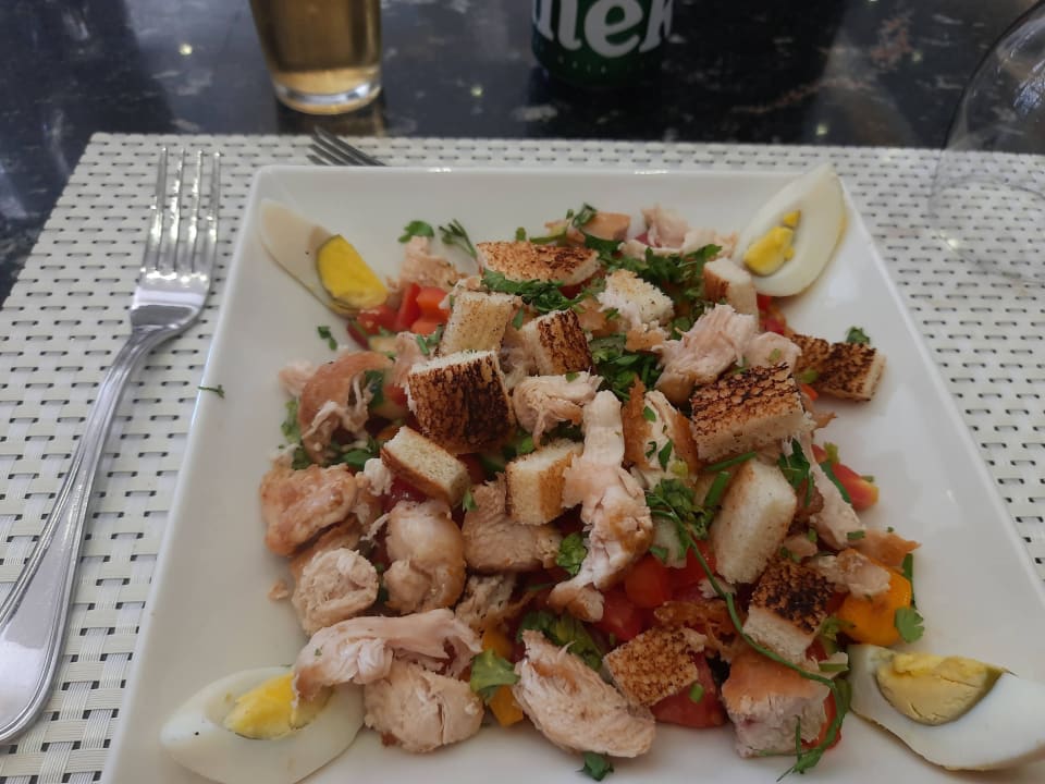 Gastro Oyster Bay Beach Resort - Luxury Serviced Condo