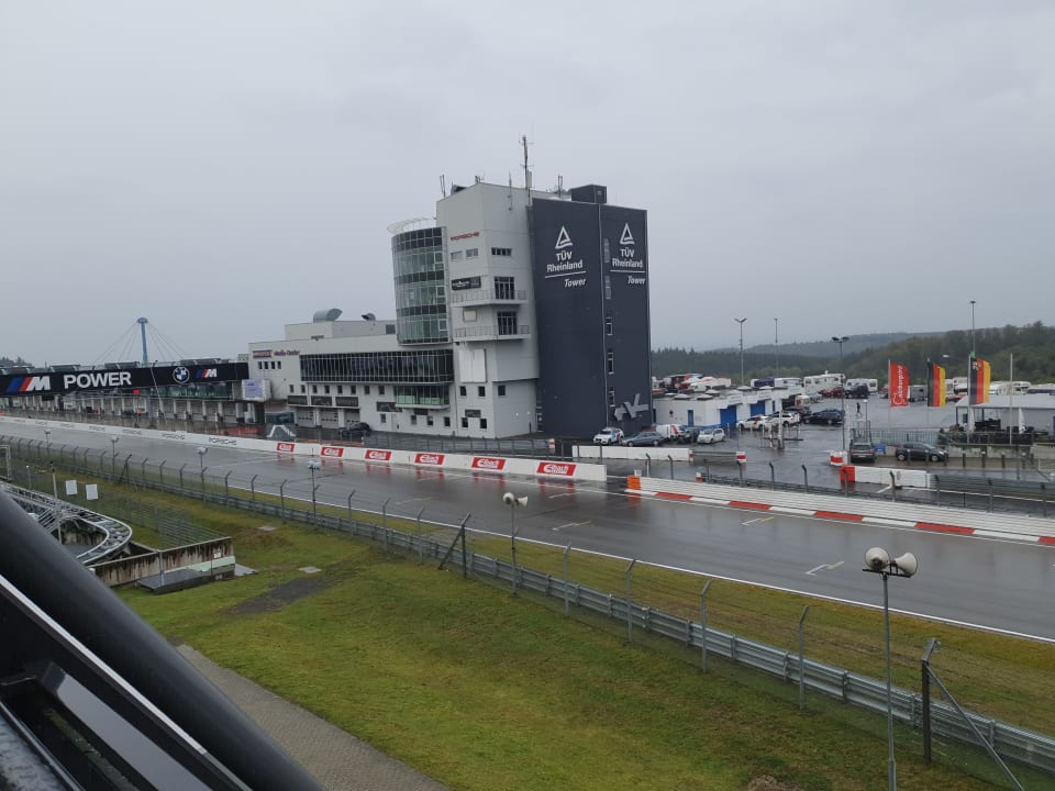Ausblick Hotel Dorint Am Nürburgring Hocheifel