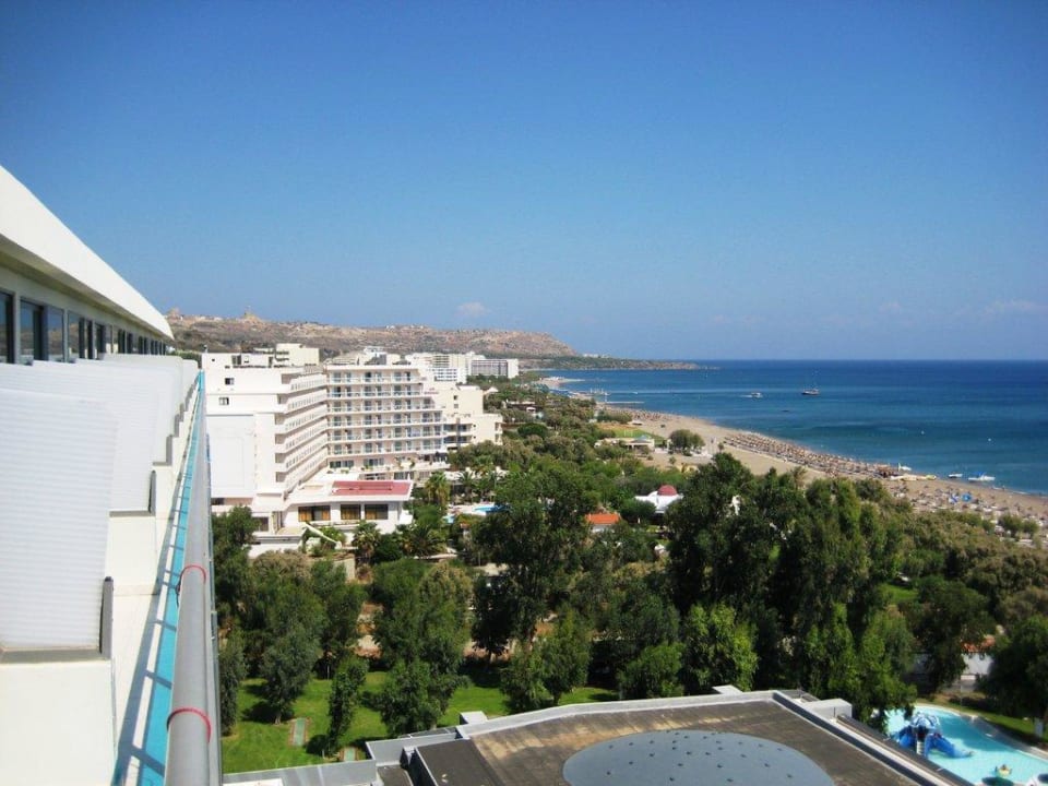 Blick in Richtung Rhodos-Stadt Hotel Calypso Beach