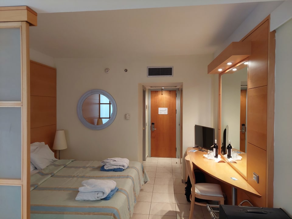 Zimmer Hotel Calypso Beach