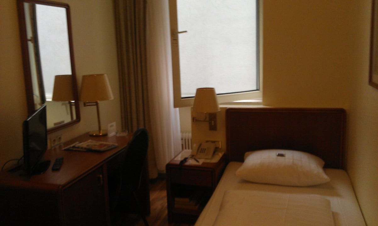 Einzel Hotel Excelsior