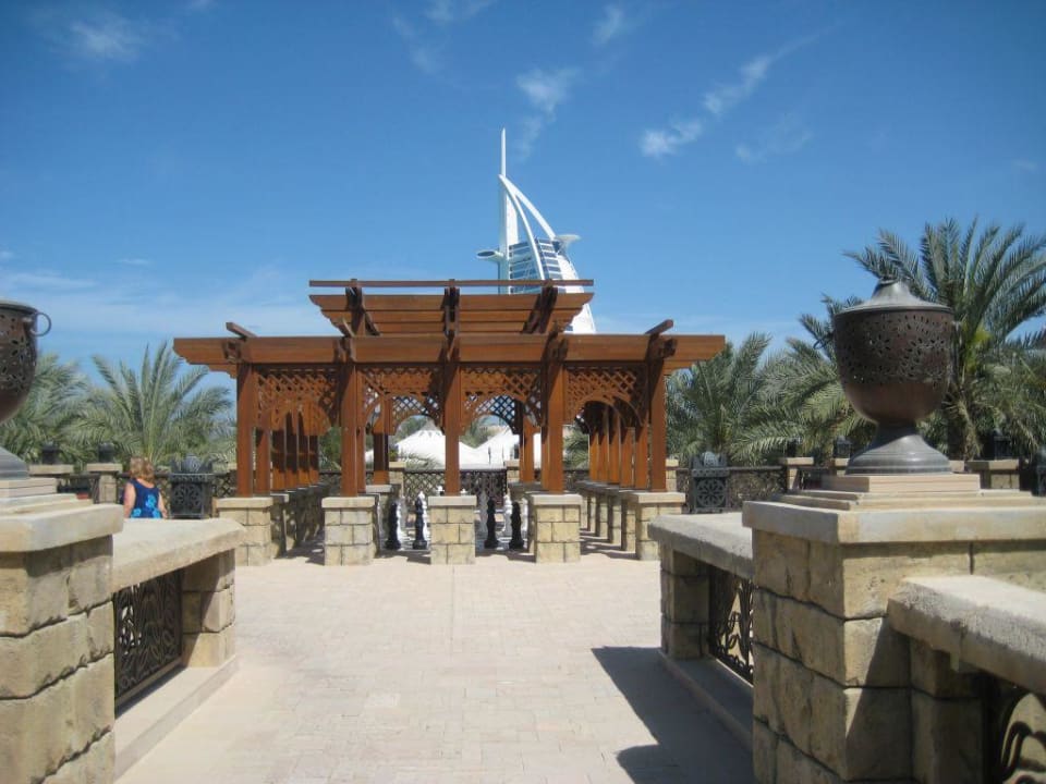 Weg zum Strand Jumeirah Al Qasr