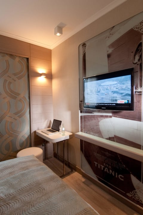 Standard Room TITANIC Comfort Berlin Mitte