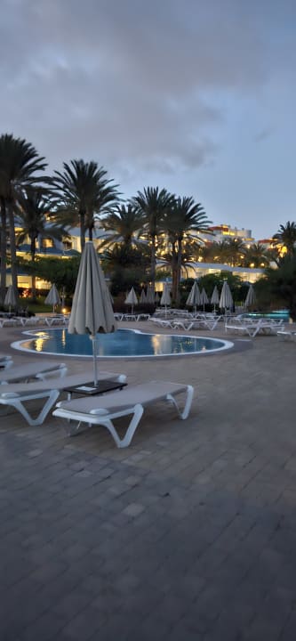 Pool R2 Pajara Beach