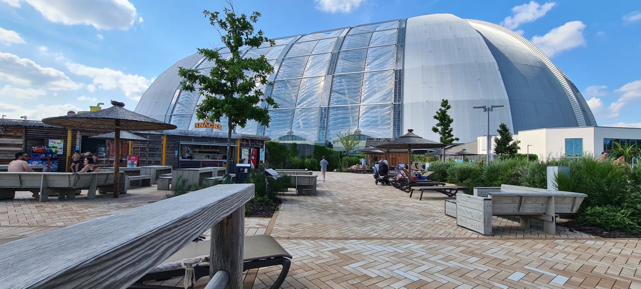 Außenansicht Tropical Islands Resort