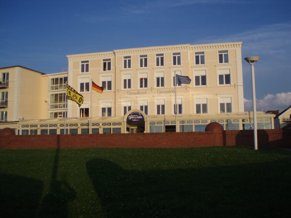 Blick von der Promenade / Strand Strandhotel Georgshöhe