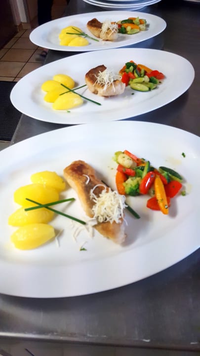 Restaurant Hotel Cafe Rathaus