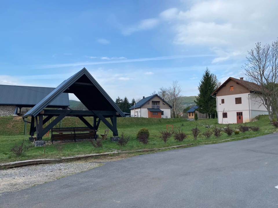 Außenansicht Resort Big House Plitvička jezera