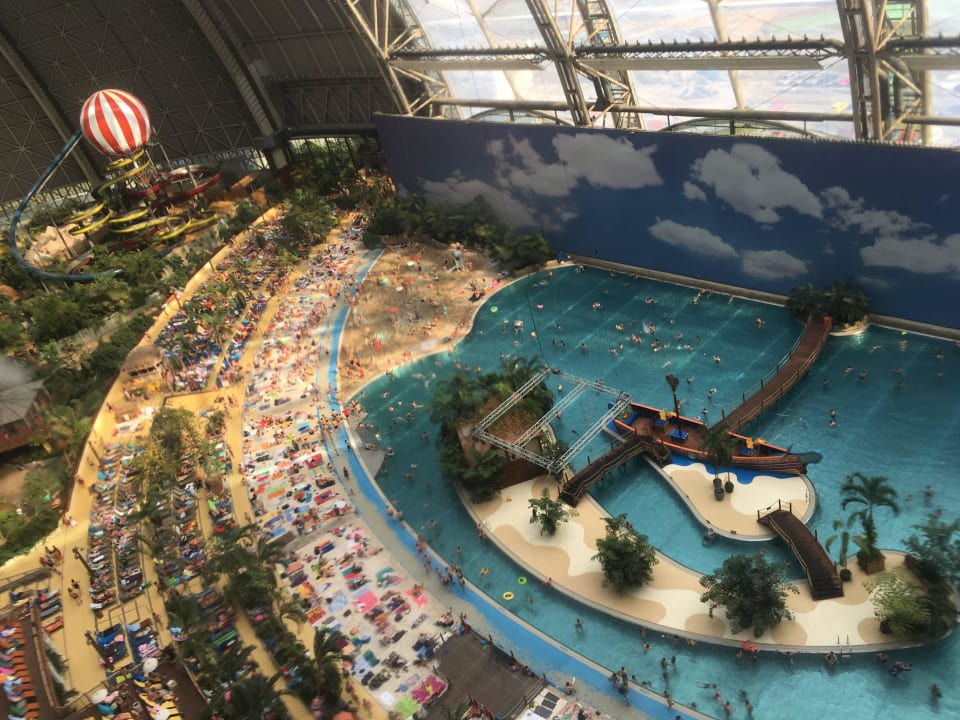 Südsee vom 70 meter Höhe Tropical Islands Resort