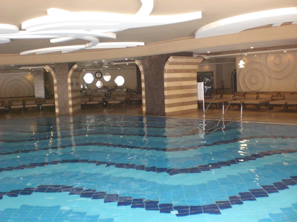 Innenpool Hotel Delphin Imperial