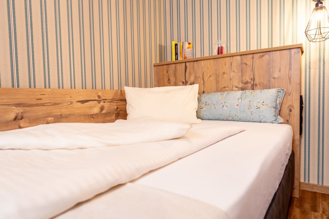 Zimmer Hotel Krone Tirol