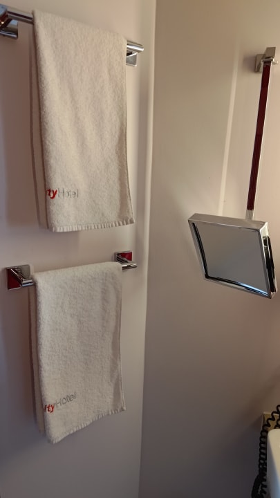 Zimmer IntercityHotel Hamburg-Altona